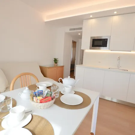 Aparthotel Phoenix 2*